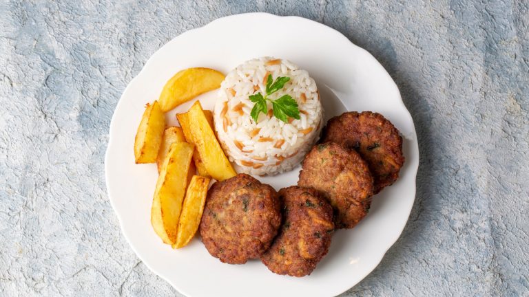 Receta de arroz con albóndigas de Rico Arroz